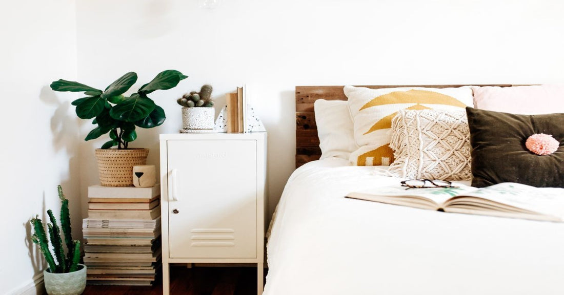 How To Spruce Up Your Bedroom In 3 Easy Steps