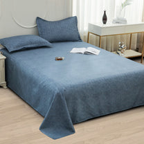 Story@home 240 TC Blue Criss Cross Double Size Bedsheet With 2 Pillow Covers