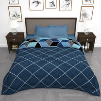 180 GSM Blue Hexagon Microfiber Fusion Reversible Double Comforter