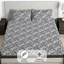 Story@Home 2 Pcs Arena Microfiber Double Bedsheets Combo With 4 Pillow Covers - Grey & Black