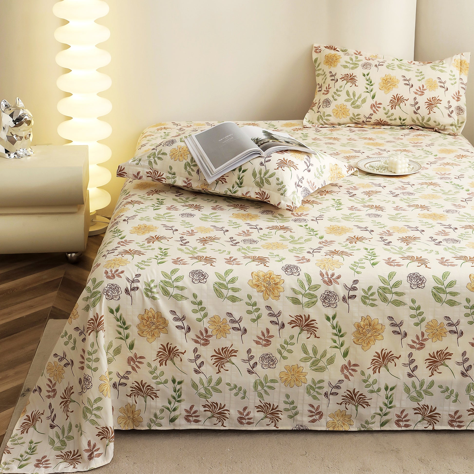 Story@home 300 TC Cloud Cotton Microfiber White King Size Floral