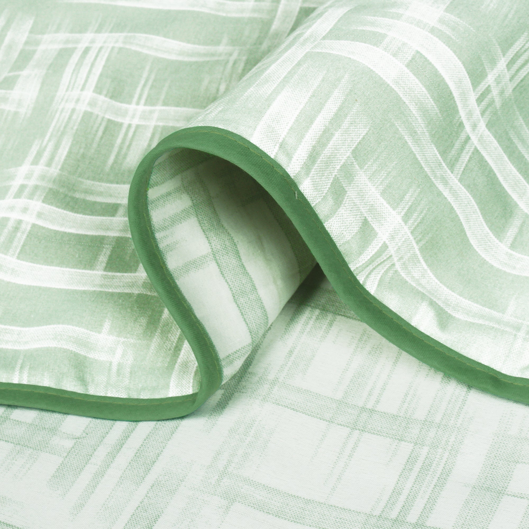 Super Soft Reversible Green & White Criss Cross Cotton Double Dohar