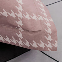 Story@home 240 TC Peach Geometric Double Size Bedsheet With 2 Pillow Covers