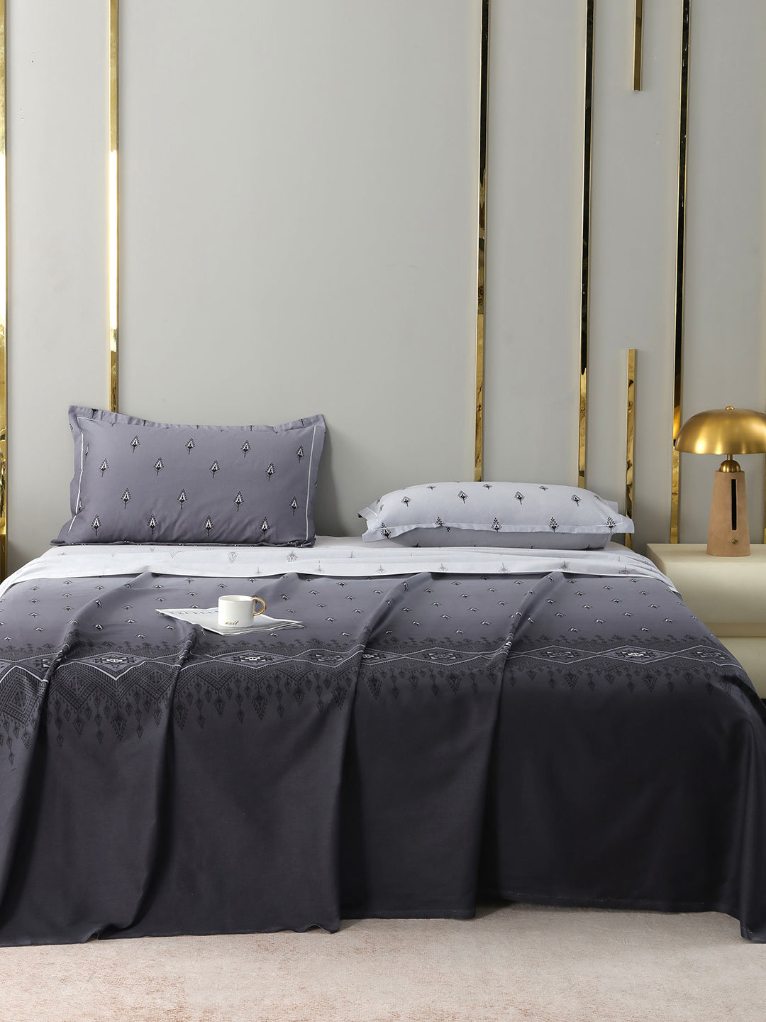 Bliss Graphite Grey bedsheet, front view