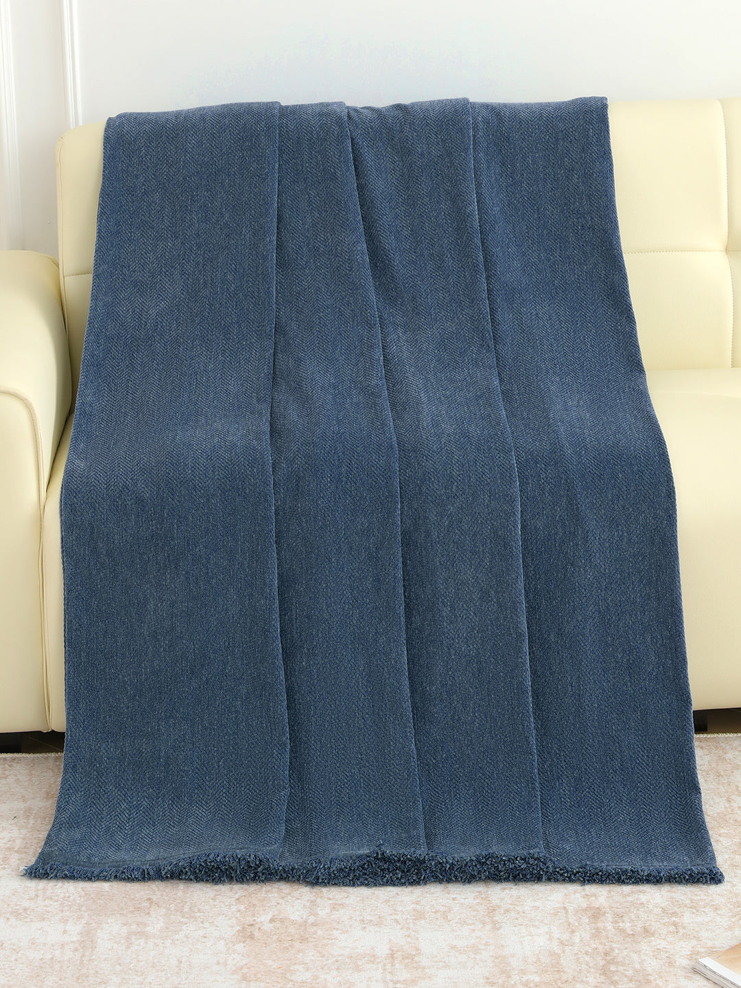 Full view of the Denim Blue Solid throw pattern