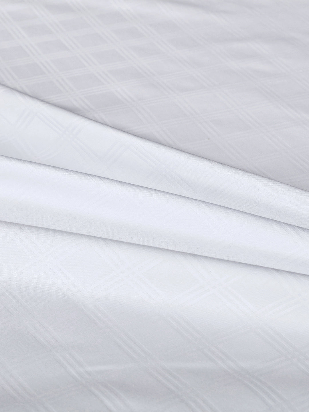 Close-up of the woven jacquard pattern