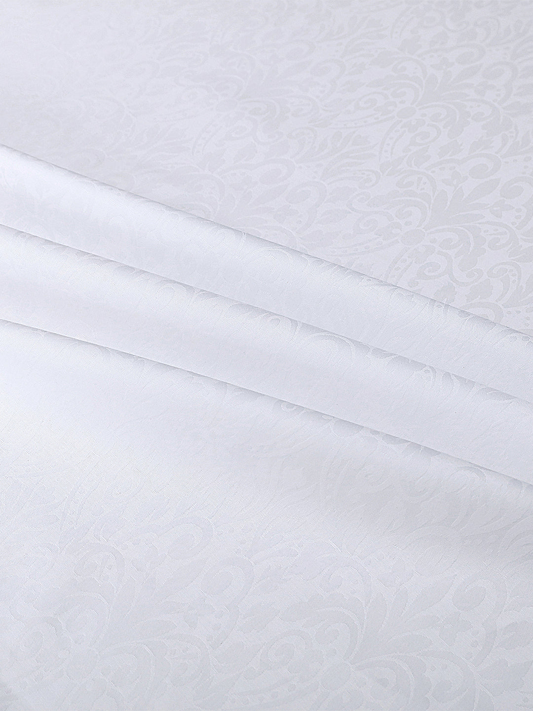 Close-up of the woven jacquard pattern