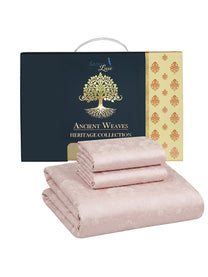 Heritage gift box with folded bedsheet set