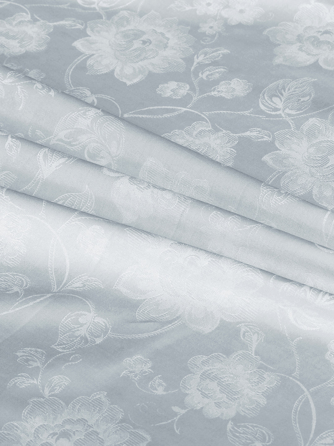 Close-up of the woven jacquard pattern