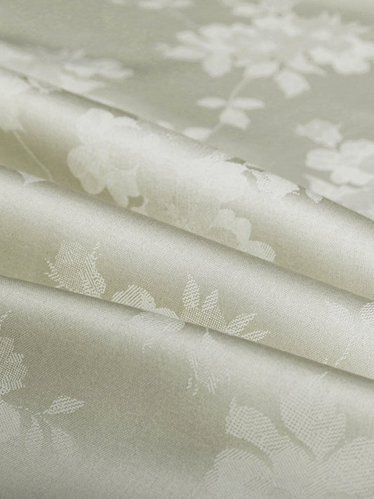 Close-up of the woven jacquard pattern