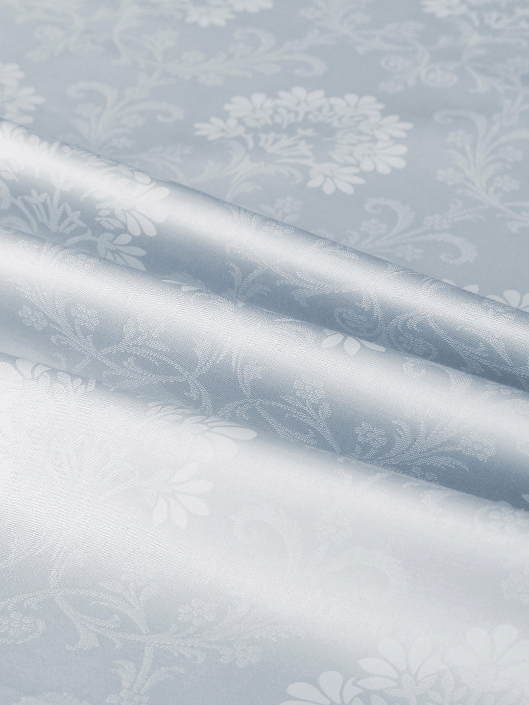 Close-up of the woven jacquard pattern
