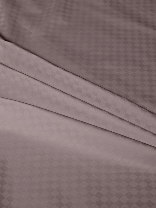 Close-up of the checkered jacquard weave