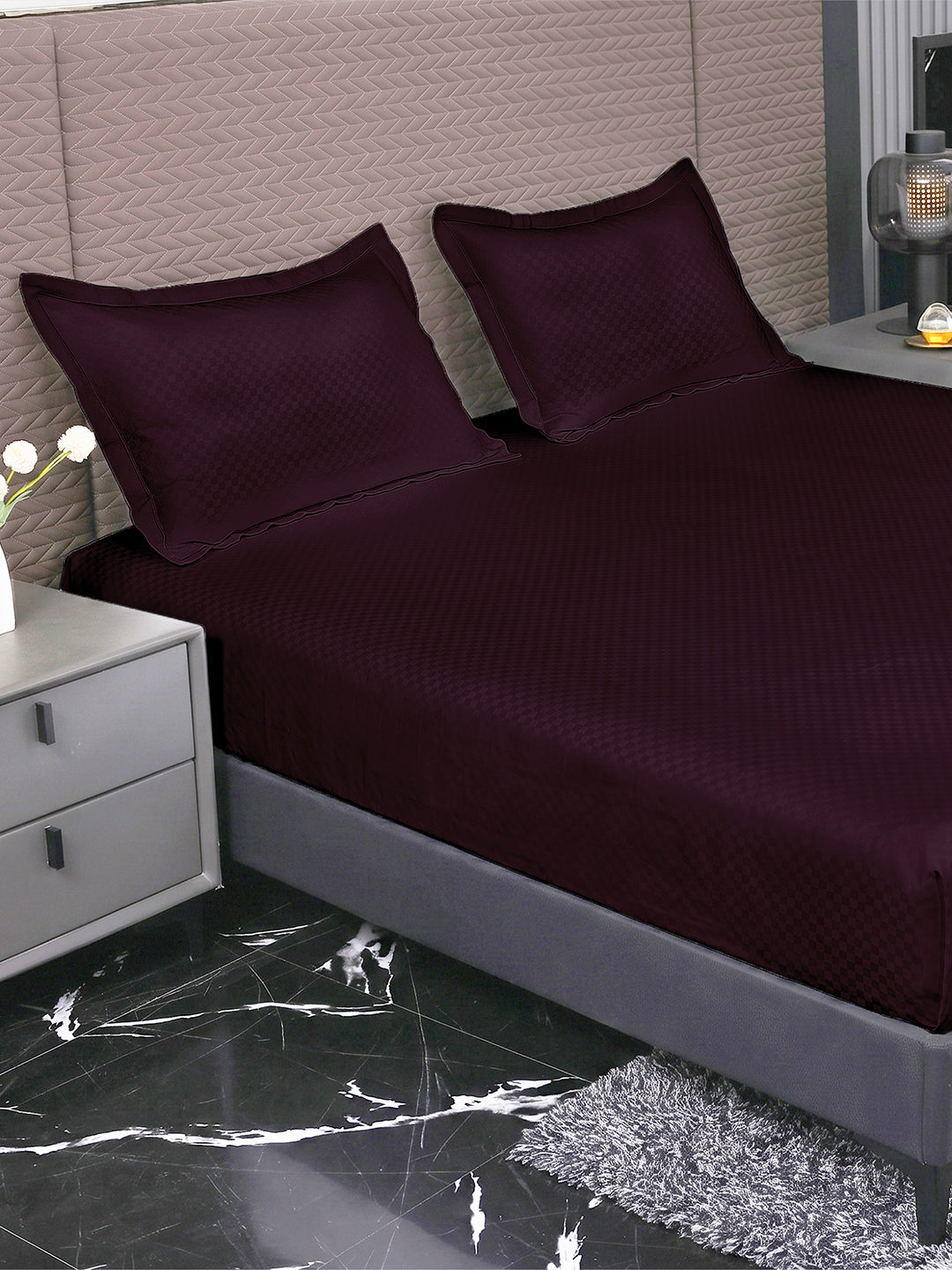 Heritage Plum fitted sheet, side view