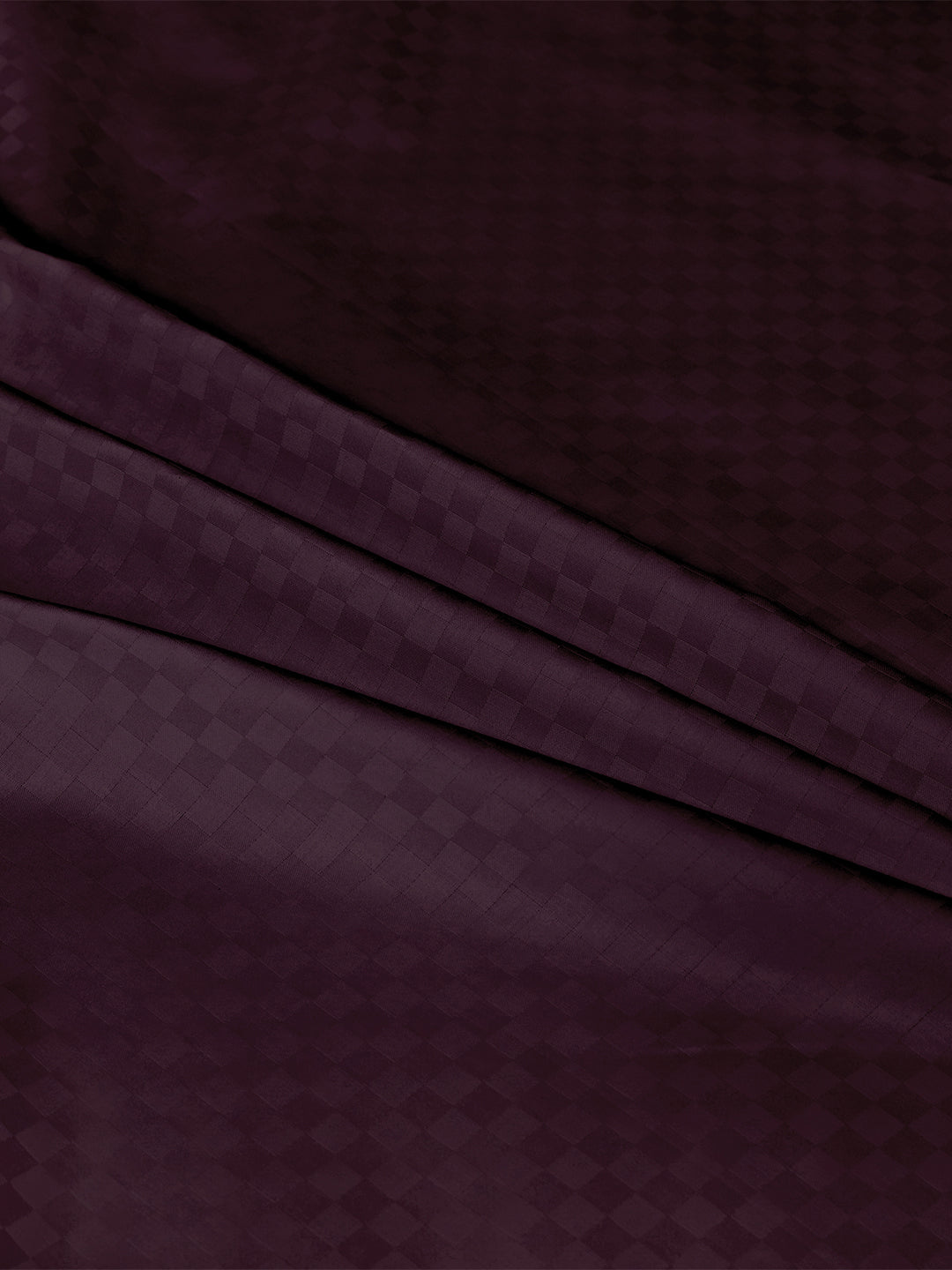 Close-up of the checkered jacquard weave
