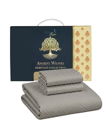 Heritage gift box with folded fitted sheet set