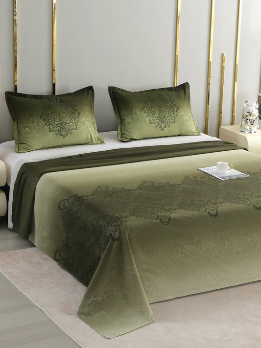 Nexus 300 TC Cotton Sateen King Bedsheet – Olive Mist Ombre on a king bed