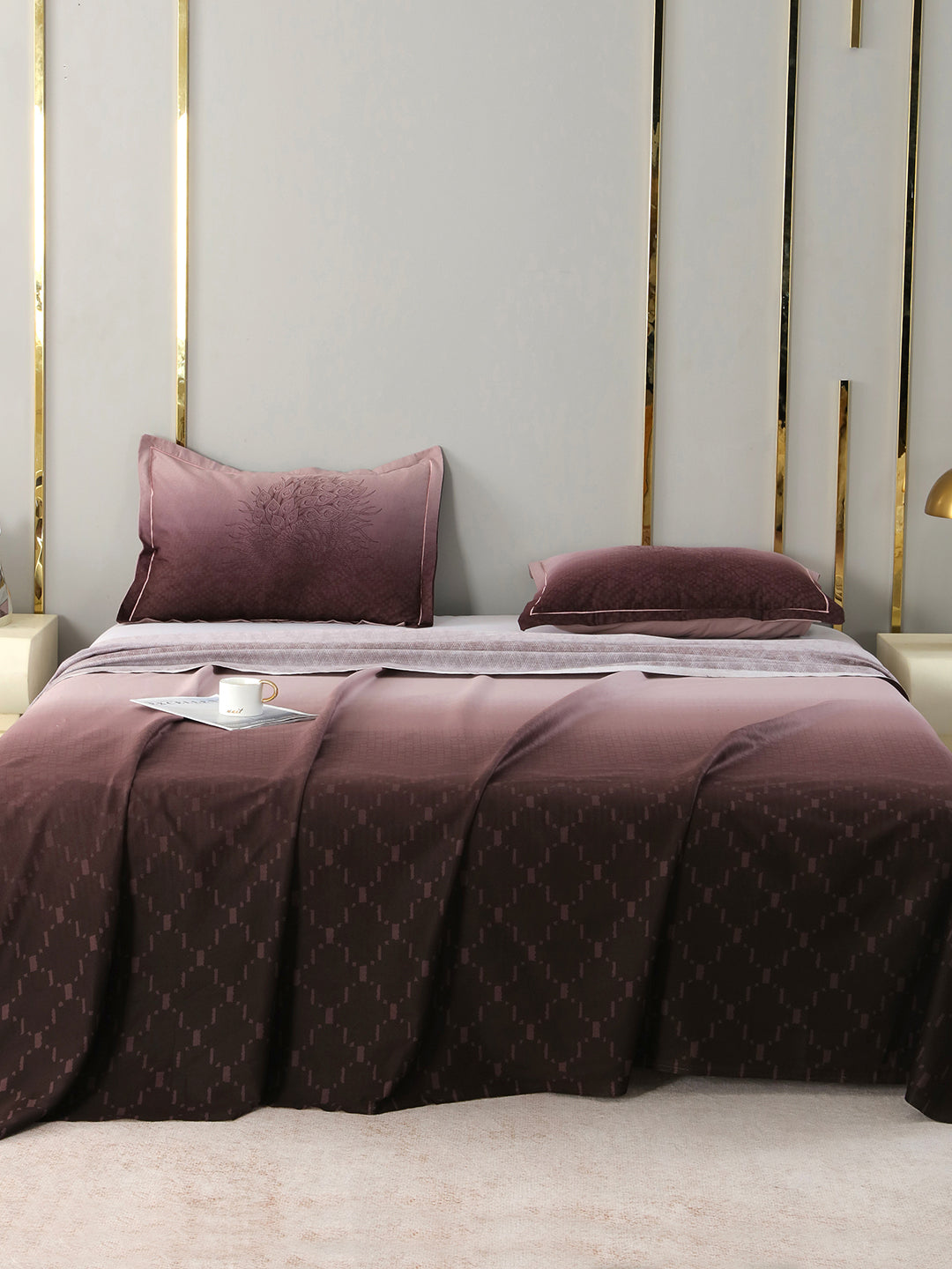 Nexus Wine Mist Ombre bedsheet, front view