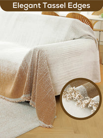 Elegant tasselled edges