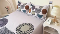 Story@home 300 TC Talespun Microfiber Ivory King Size Abstract Bedsheet with 2 Pillow Covers