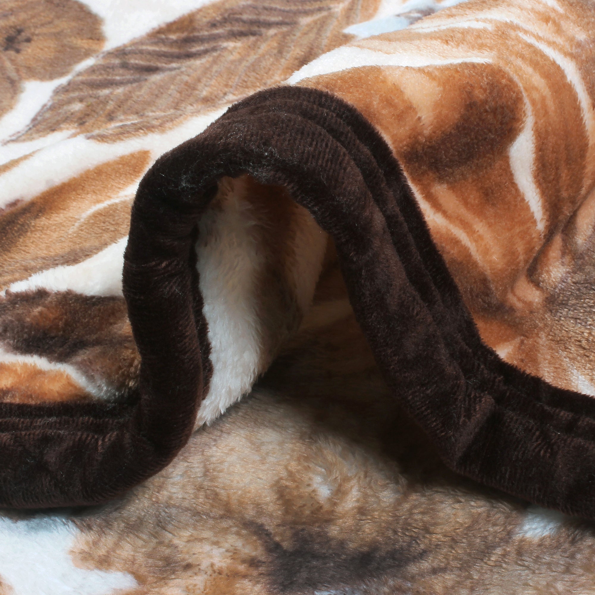 BLANKET LUXE Brown Single Size Luxe Blanket