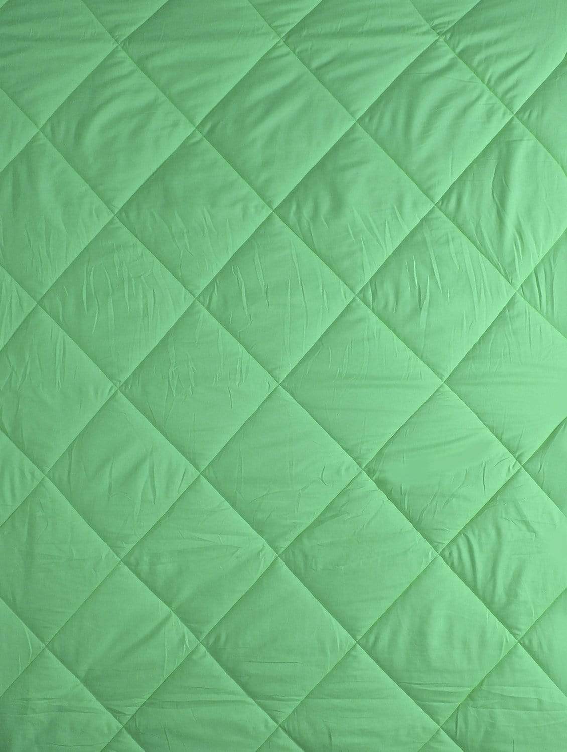 Fusion Soft Green & Red Dual Color Comforter Single Size - 150 cm X 225  cm